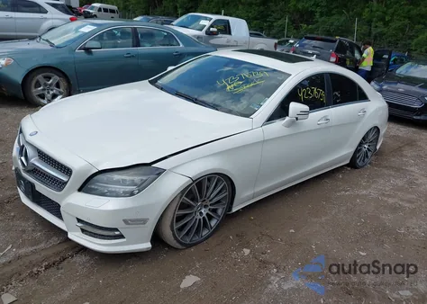 2013 Mercedes-Benz Cls 550 z USA, uszkodzony, nr VIN WDDLJ7DB6DA073913